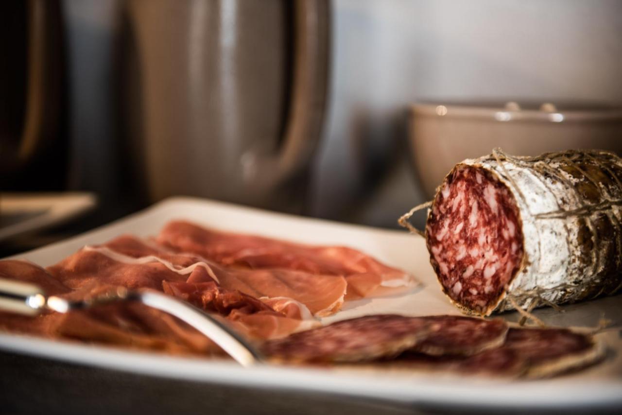 Boutique Hotel Al Palazzo Rosso 네이베 외부 사진
